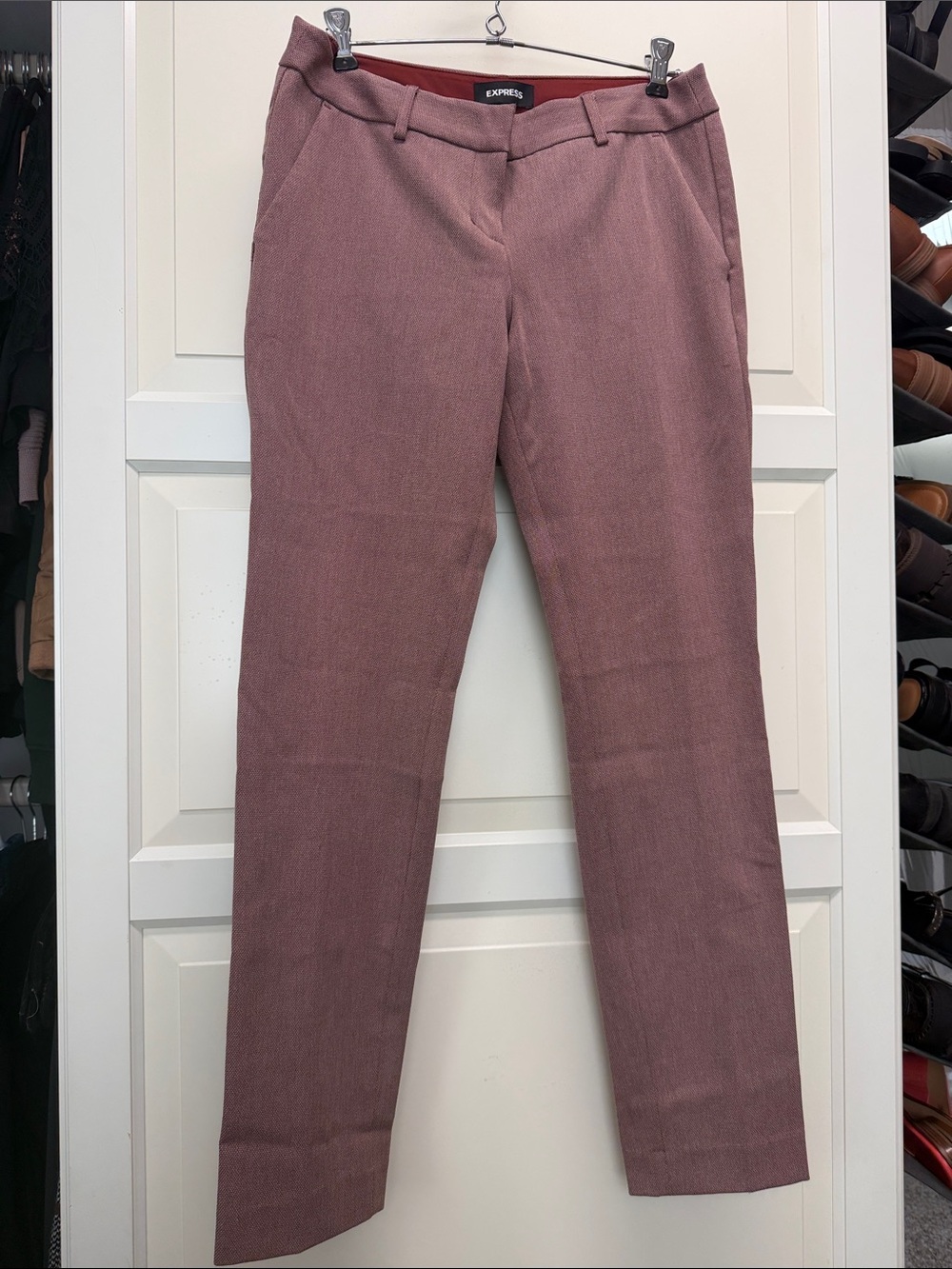 Women’s Express Slim Dress Pants in Dusty Mauve size 6Long